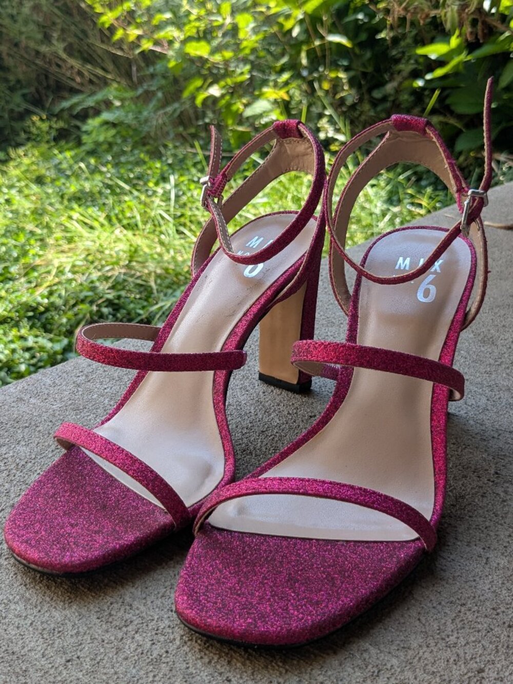 New Mix No. 6 Sparkly Pink Party Heels Size 7 1/2
